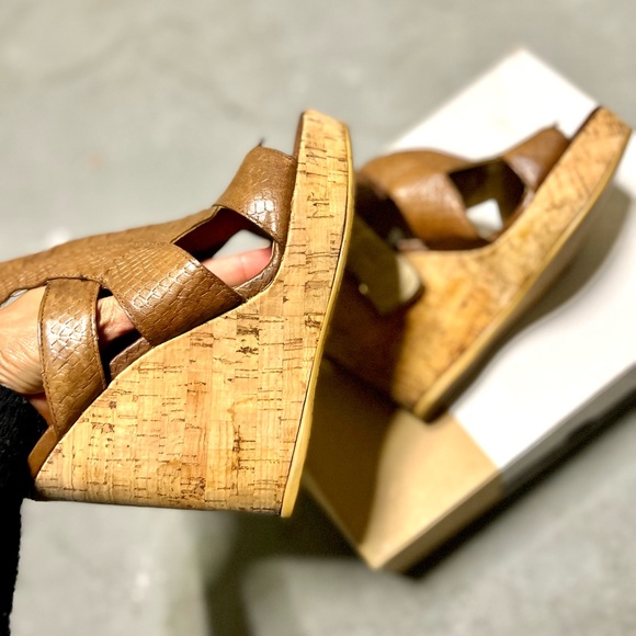 Like New-Stuart Weitzman Wedge Sandal - Picture 2 of 5